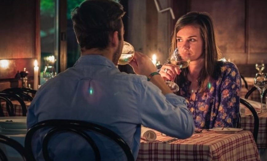 Image 1: Candle-Light-Dinner in 3 oder 4 Gängen mit Getränken für 2 Personen