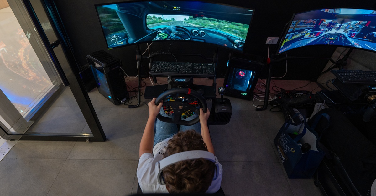 2 Hours Of Ultimate Gaming Experience (pc) Across 13 Locations 2 Hours Of Ultimate Gaming Experience (pc) Across 13 Locations