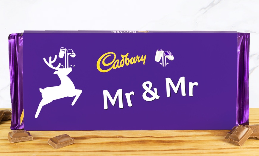 Image 3: Couples Chocolate Bar 850g