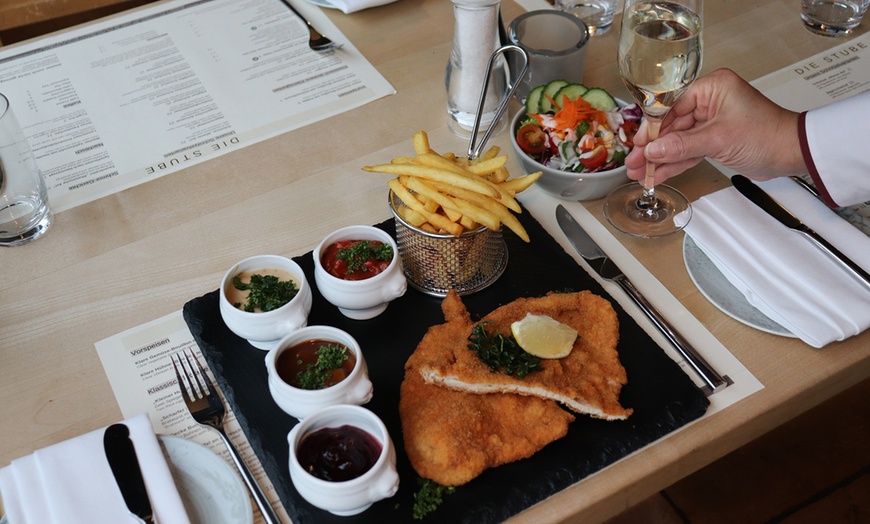 Image 5: Schnitzeltasting für 2 oder 4 Personen inkl. Pommes und frischem Salat