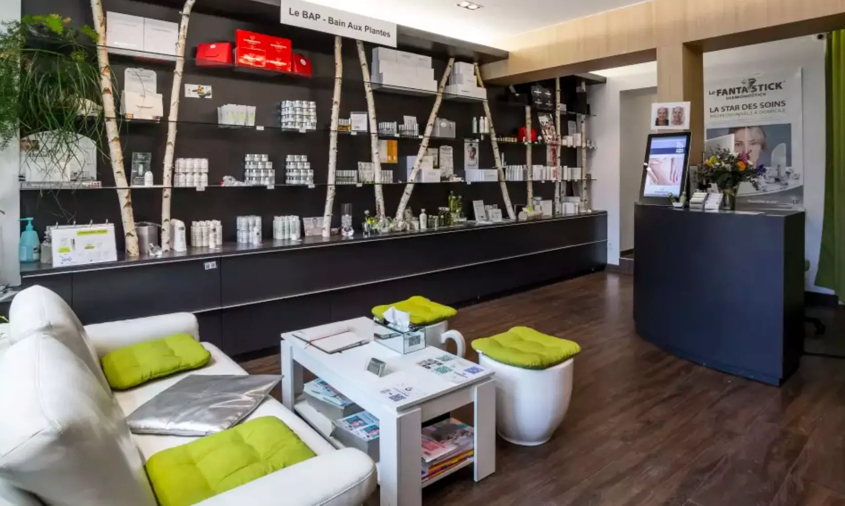 Soins visage avec Le bain aux plantes