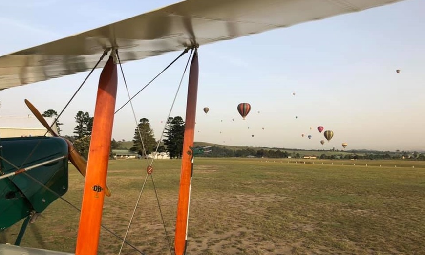 Image 4: Vintage Airplane Flight