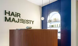 Do 50% zniżki na Salon - Strzyżenie - Kobiety