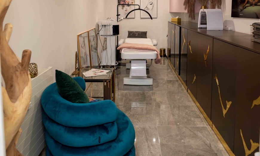 Image 17: 1-3x 30 Min. Electromagnetic Sculpting-Behandlung inkl. Beratung
