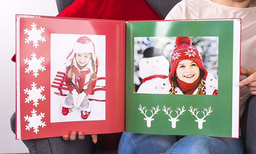 Image 4: Przenieś wspomnienia na papier: Fotoksiążka w pudełku prezentowym