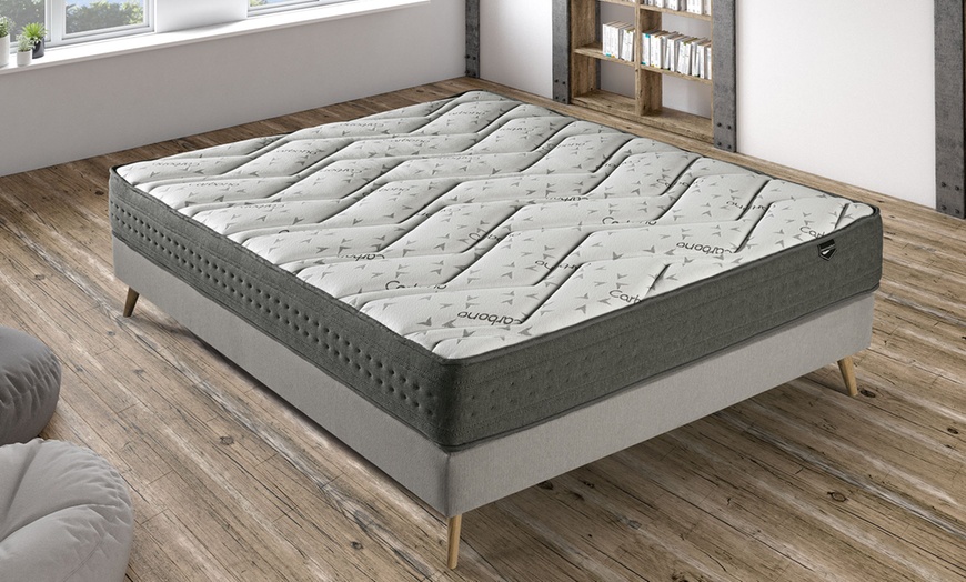 Image 1: Matelas Graphène mémoire forme