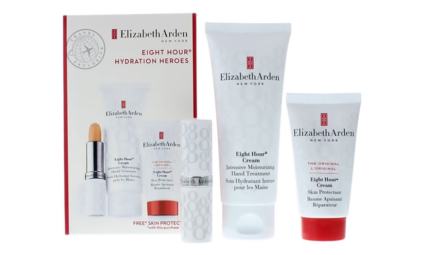 Image 2: Elizabeth Arden Skin Care Set