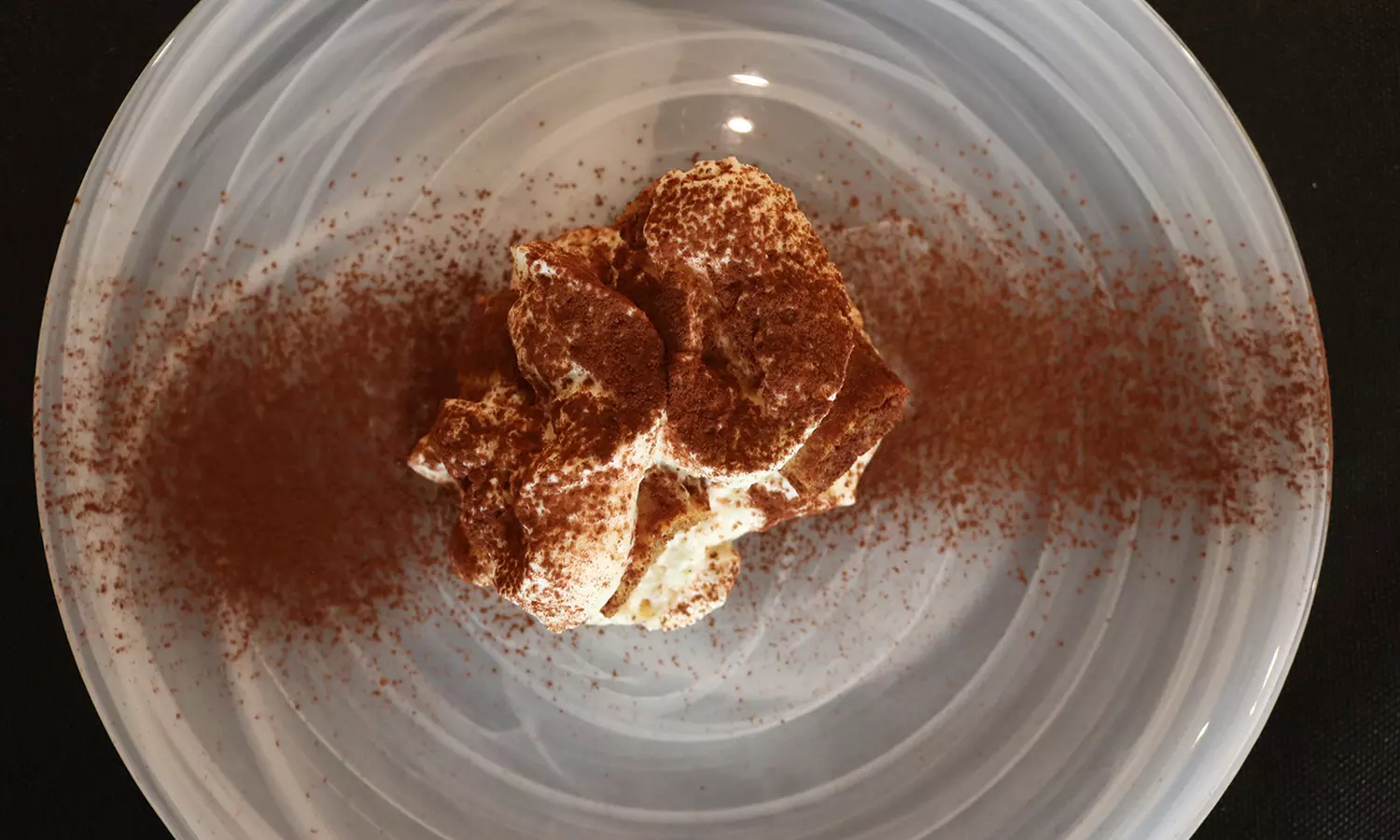 Menú mediterráneo para 2 o 4 personas con entrante, postre y bebida