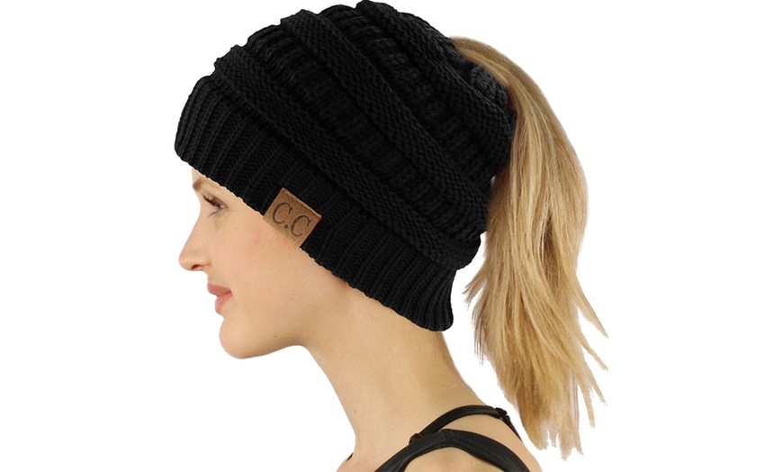 Image 4: Knitted Ponytail Beanie