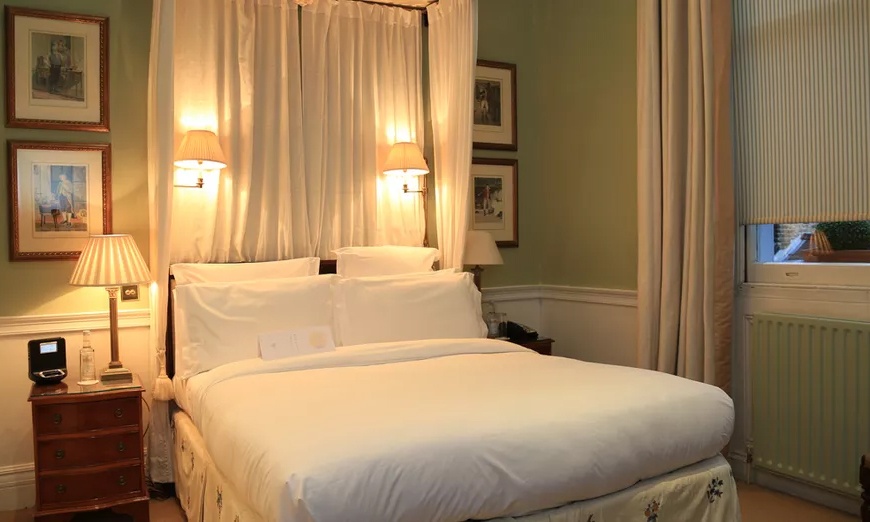 Image 7: London, Kensington: 4* Executive Room Stay