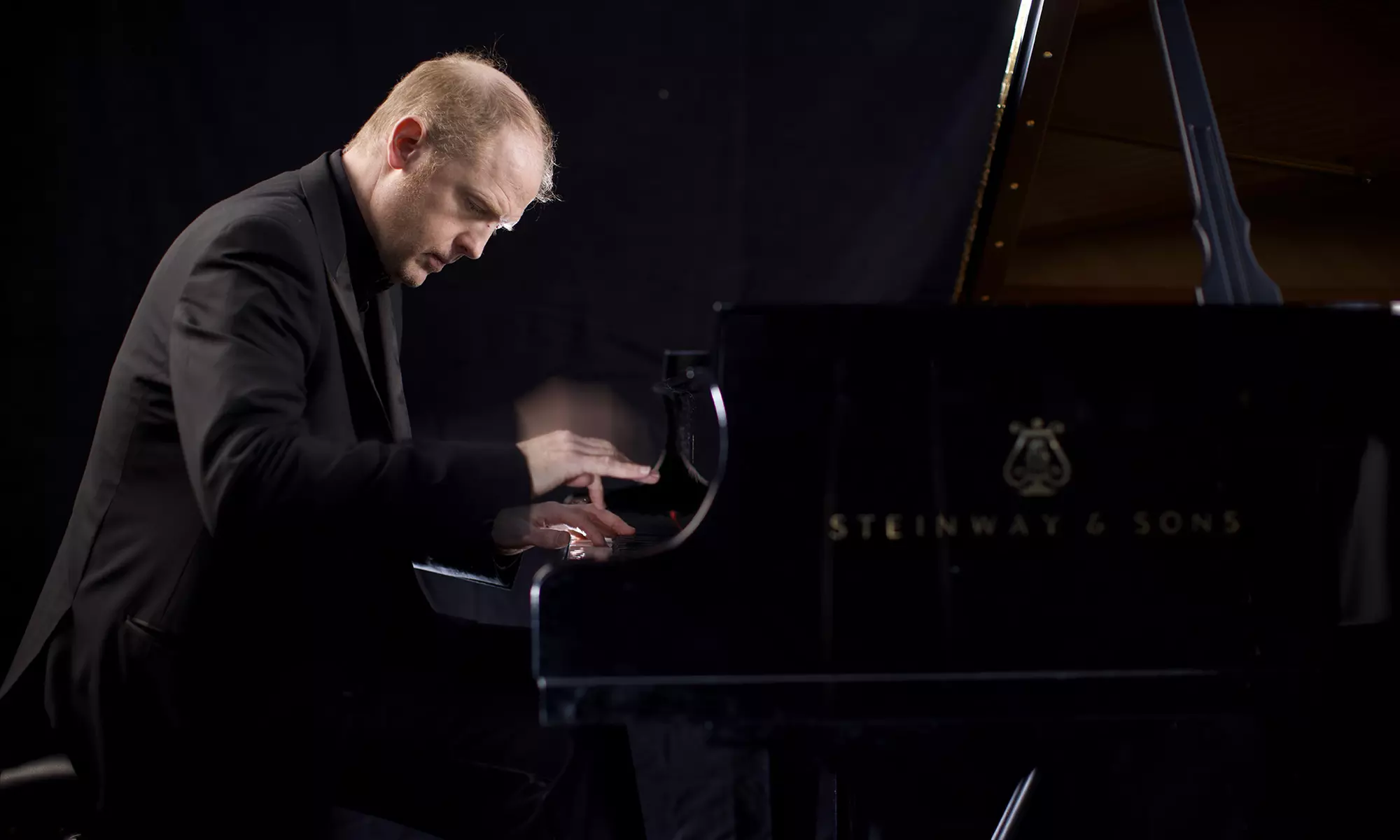 Valentine’s Candlelight: Vivaldi, Moonlight Sonata & Opera Nights