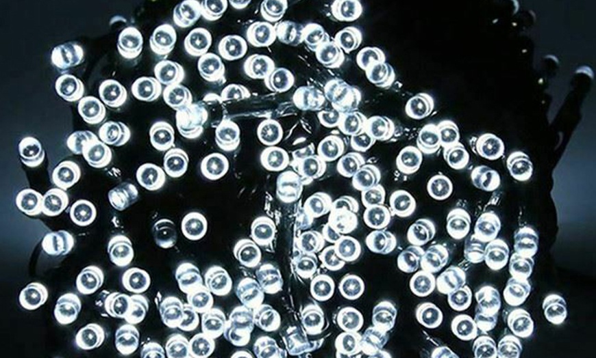 Image 5: 100 White LED Solar String Lights