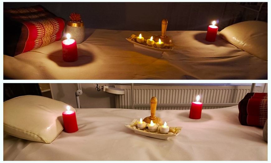 Image 2: Escape Together: Indulgent Couples Massage