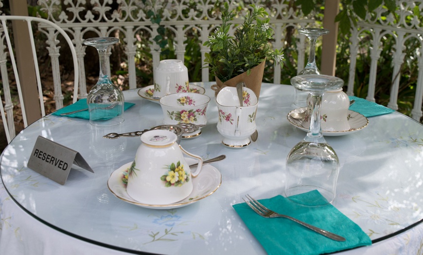 Image 5: Vintage High Tea for 2 People