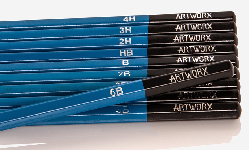 Image 6: 50-Piece Artist's Pencil Set