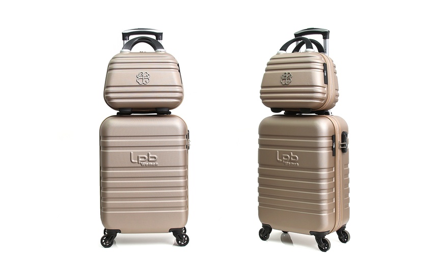 Image 16: Trolley Bag and Vanity Case Set