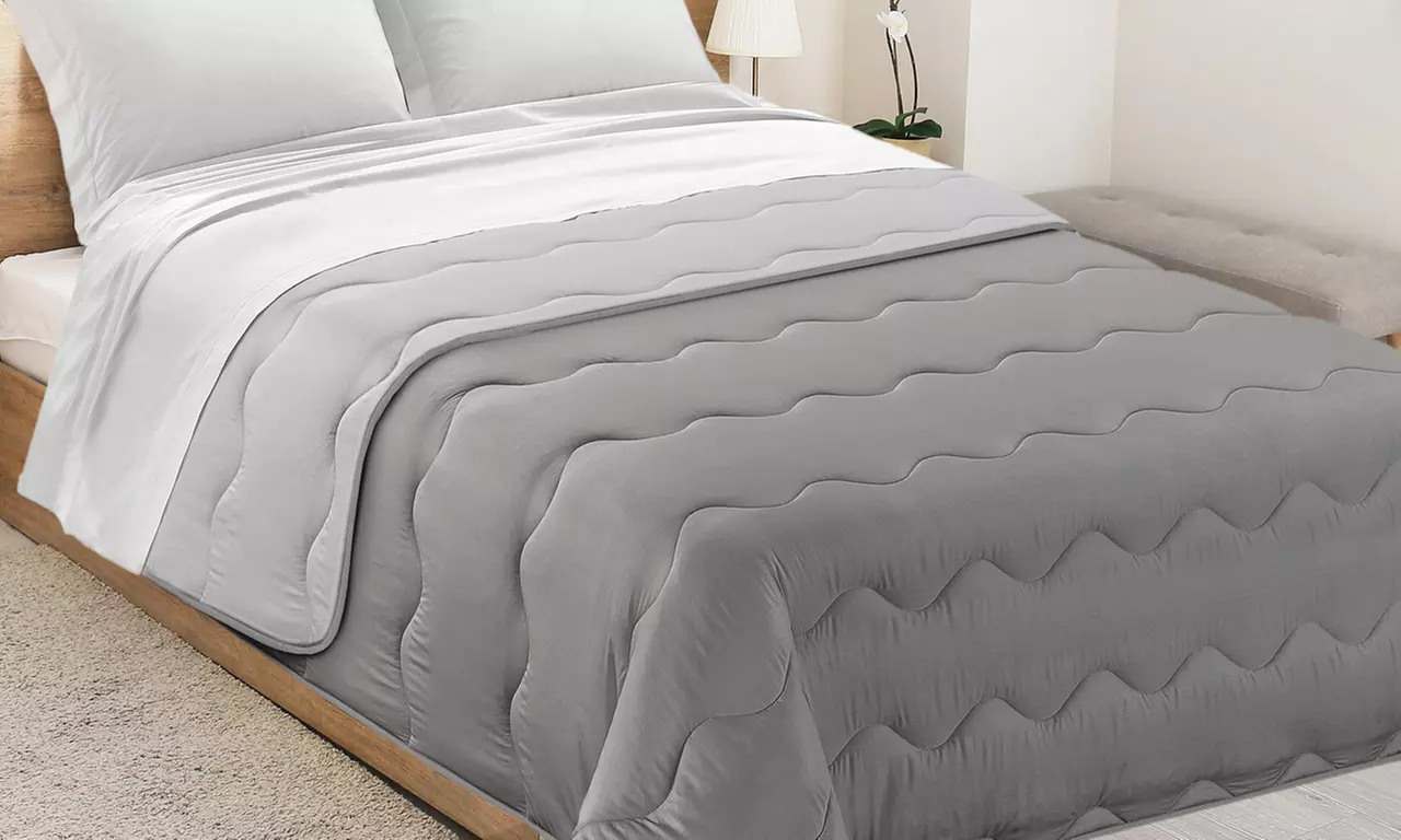 Trapunta invernale in morbida microfibra bicolore, tinta unita