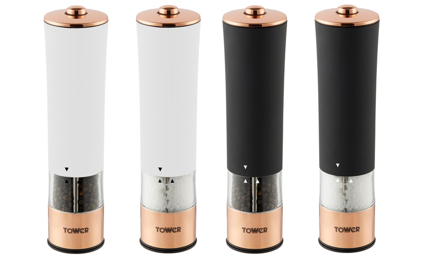 Image 4: Set of Tower Electric Salt and Pepper Mills