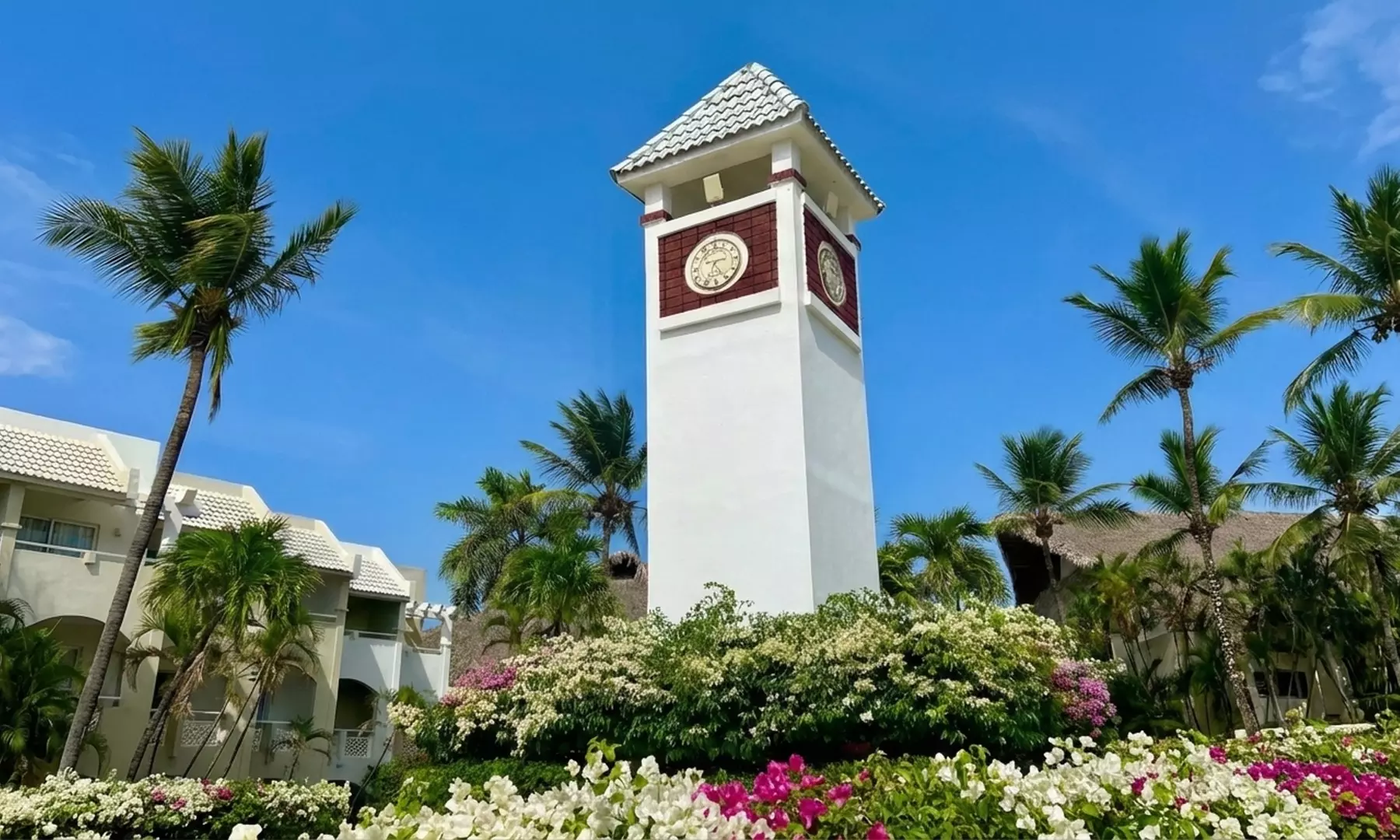 ✈ 4 or 7-Night All Inclusive Dominican Republic Vacation with Air