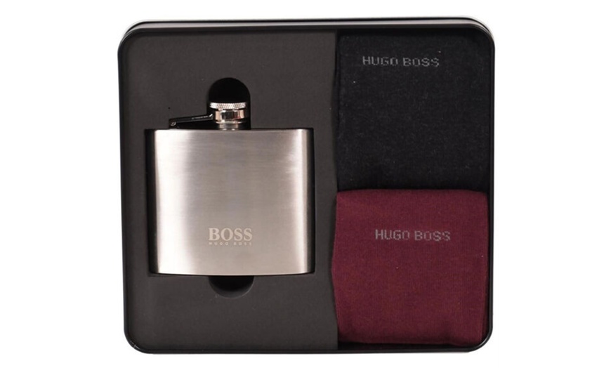 Image 5: Hugo Boss Gift Set With Two Pairs of Socks and Hip Flask