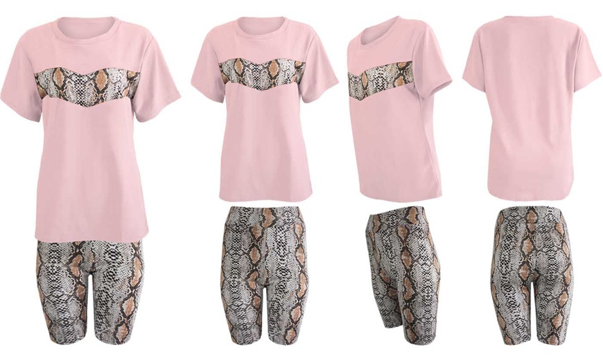 Image 11: Women's Snake or Leopard Print Shorts and T-Shirt Set
