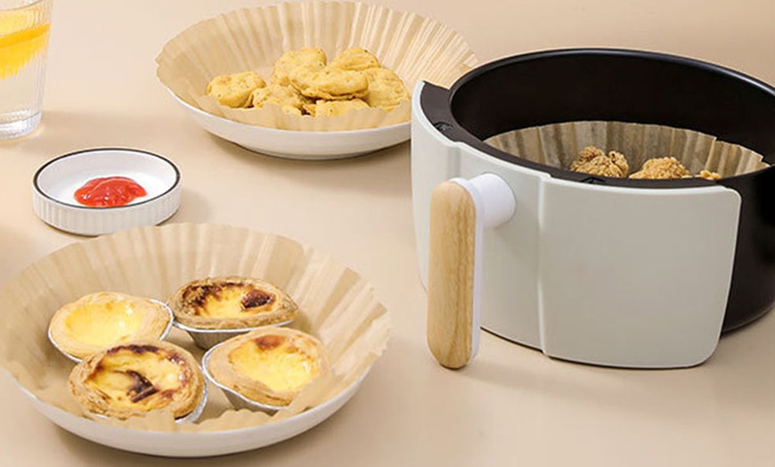 Image 2: 50 Air Fryer Non-Stick Liners