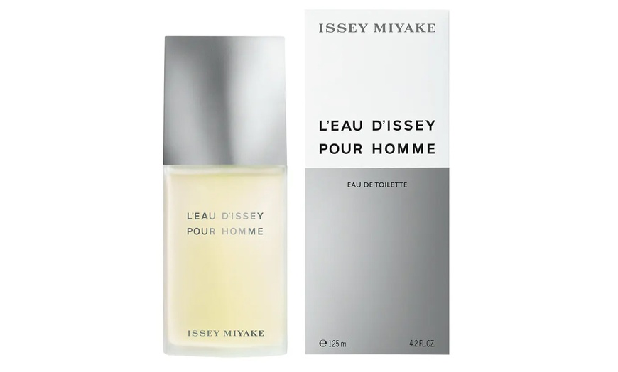 Image 4: Eau de toilet van Burberry, Guess, Calvin Klein, Versace of D'Issy