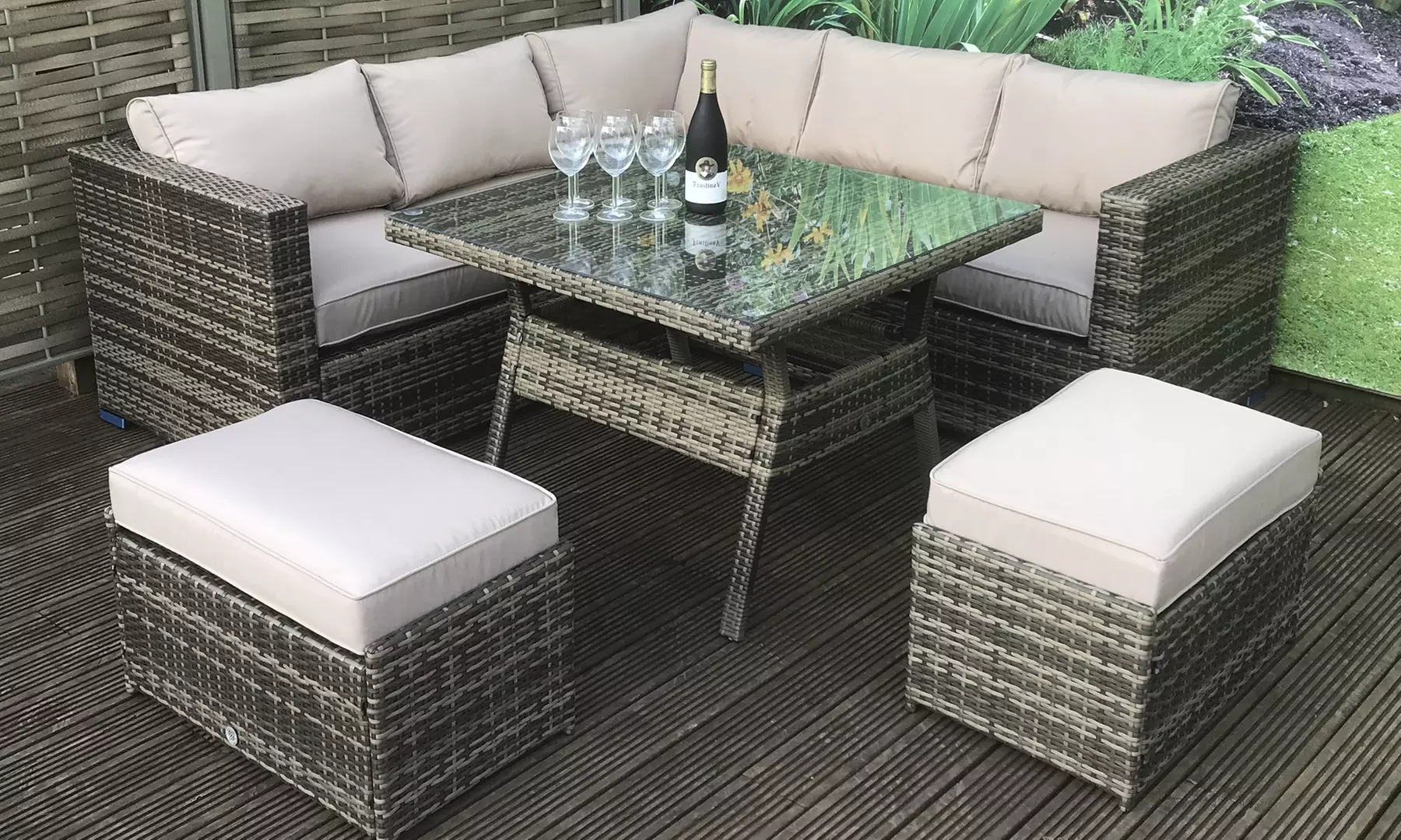 Geneva Eight-Seat Rattan-Effect Garden Furniture Sofa Set - Primary Image