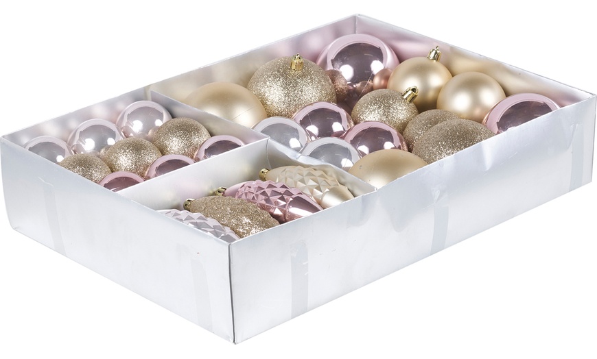 Image 3: 31-Piece Christmas Bauble Set