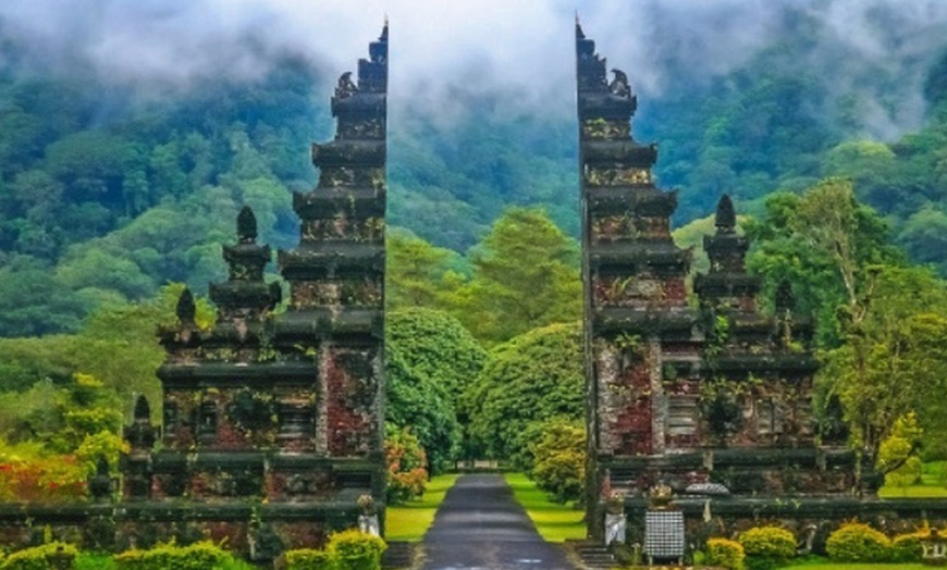 Image 5: ✈ Singapore and Bali: 7 or 10 Nights with Flights (£59 Deposit)