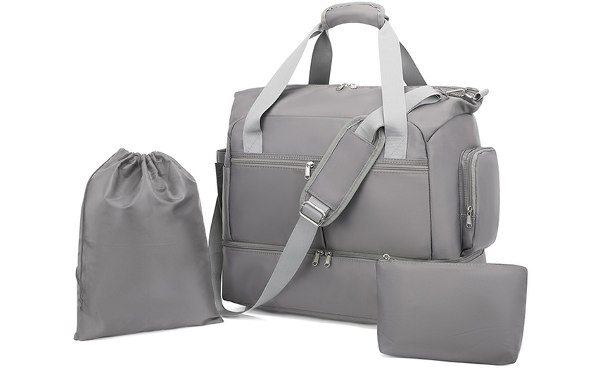 Image 37: 32LMulti-Pocket Travel Duffel Bag Set