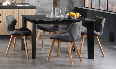 Set di 2 sedie New Kemi con gambe in legno masello, disponibili in 2 colori