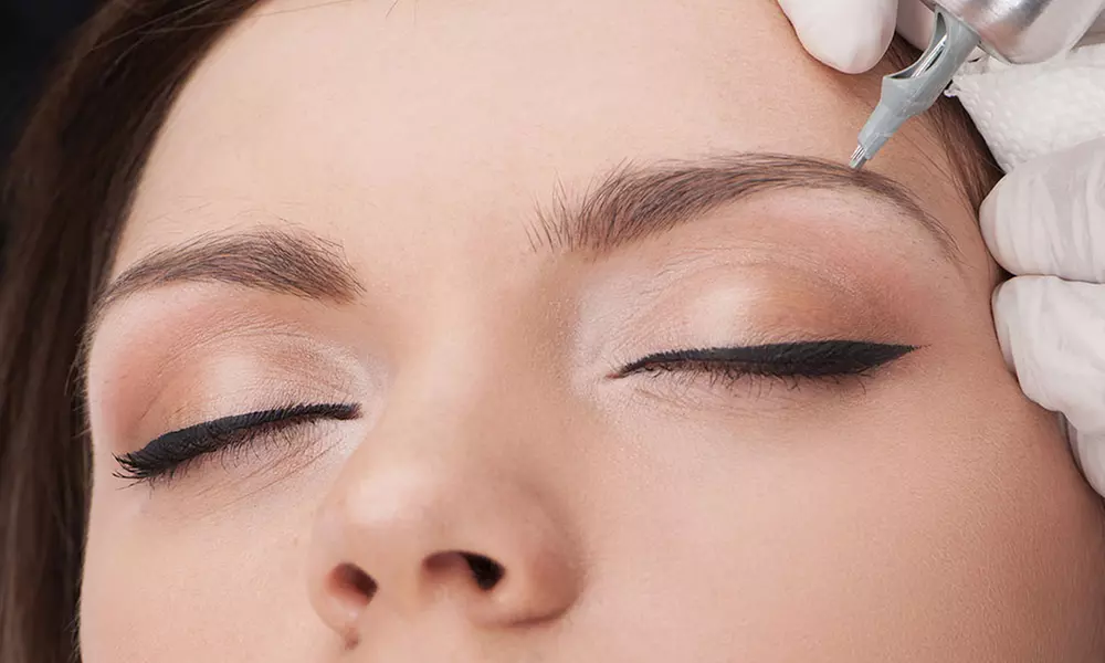 C$240 for Microblading Session for Both Eyebrows at Beauty Season (C$550 Value) - Primary Image