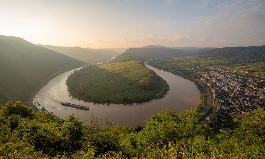 Image 1: Bernkastel-Kues: 2-5 Nächte mit Frühstück und Weinverkostung