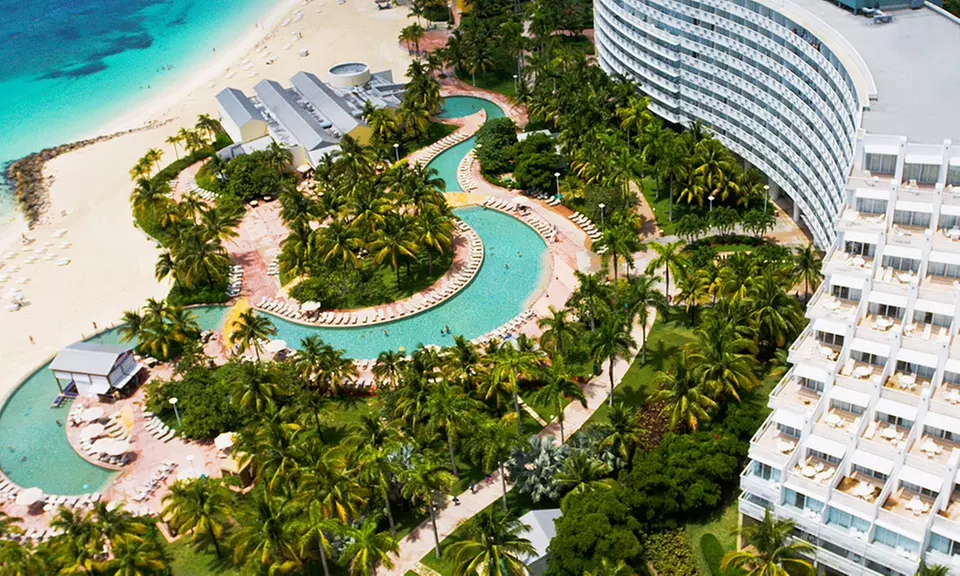 ✈ 4-Night Breakers Cay at Grand Lucayan Stay with Airfare. Price per Person Based on Double Occupancy. - Primary Image