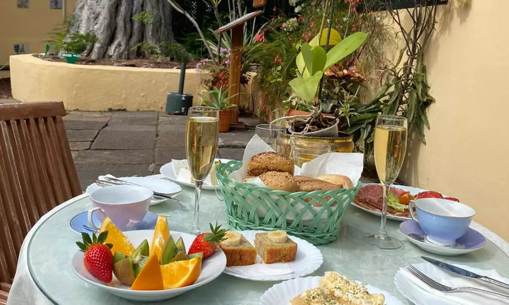Entrada al orquidario y brunch en Café Orquidea
