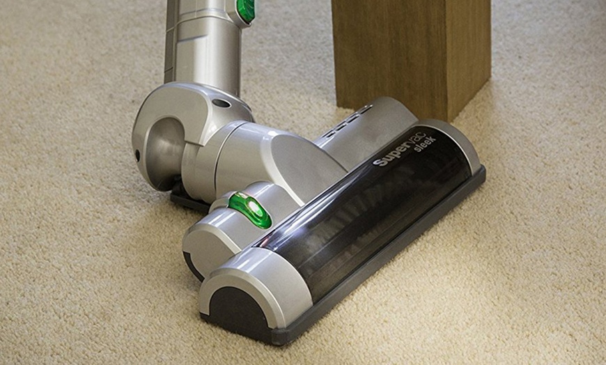 Image 5: Morphy Richards Cordless Vacuum