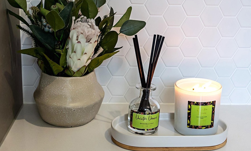 Image 14: Botanical Scented Candle 400g and Diffuser 150ml Set