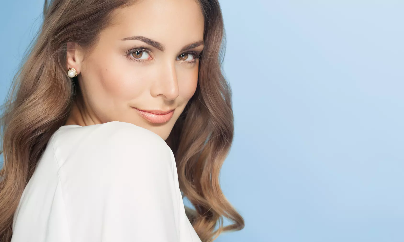 Experience Tre MedSpa's expertise with 20 units of Botox for a refreshed look, available up to 20% off in Tampa. - Primary Image