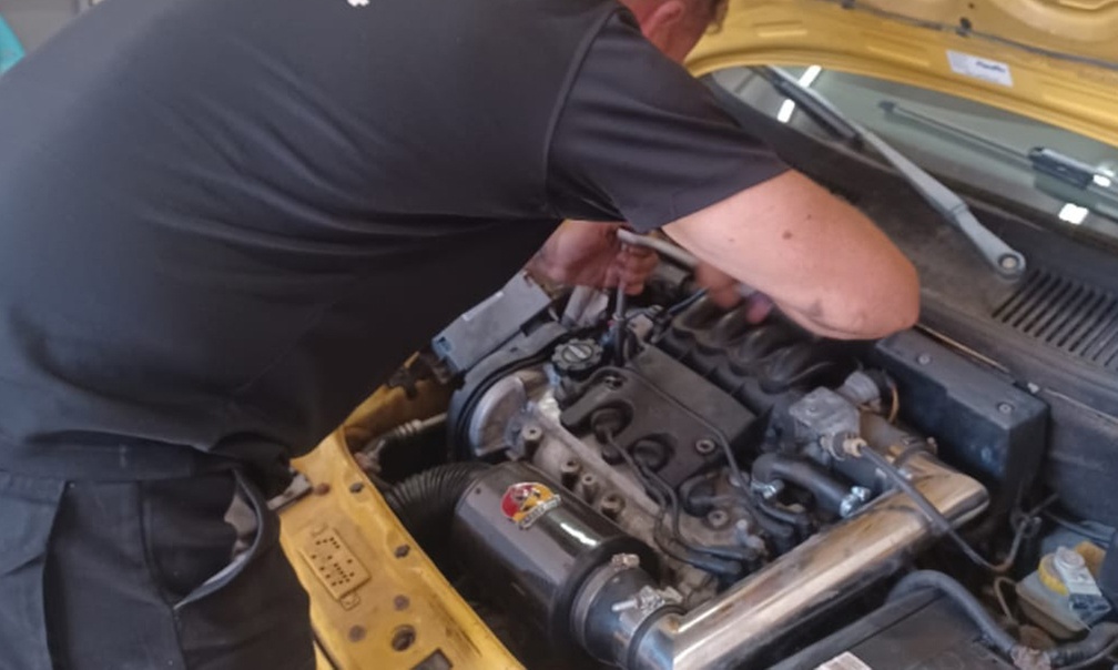 Todo sobre ruedas: cambio del kit de distribución, revisión y filtros