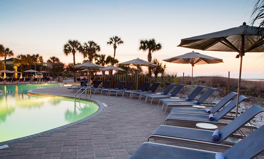 Beach House Resort, Hilton Head Island: Beach House Resort | Groupon ...