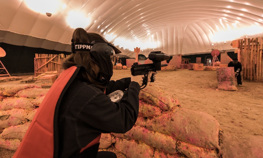 Image 4: Game of Paintball with 200 Balls