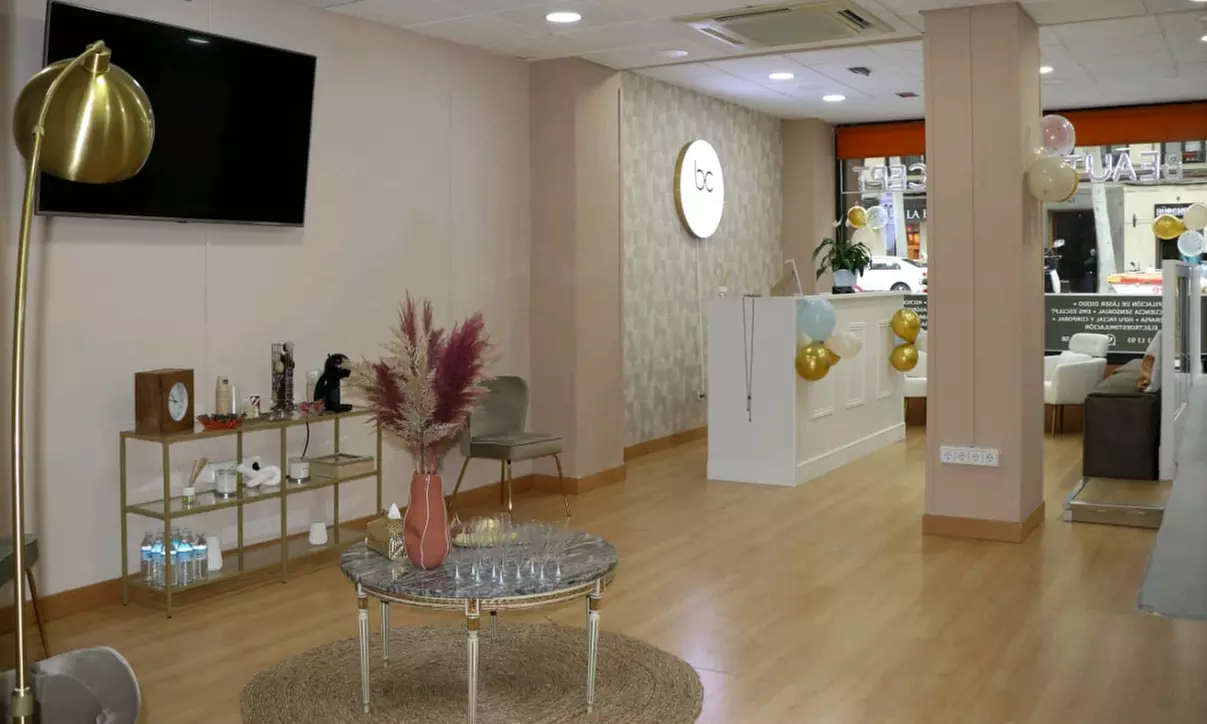 Tonifica tu cuerpo con 2, 4 o 6 sesiones de EMS para 1 persona