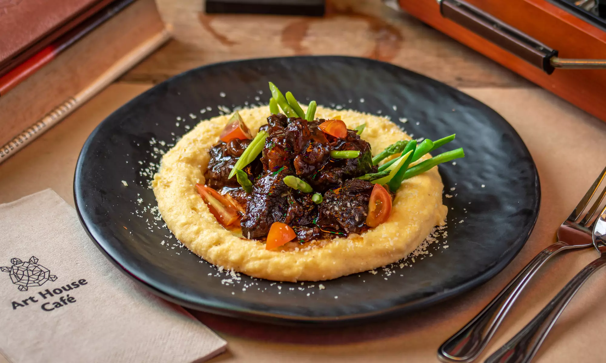 Main Course w/ Soft Beverage & Optional Plate Painting Activity