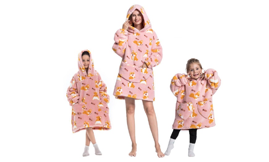 Image 16: Matching Family Snuggle Hooded Blanket