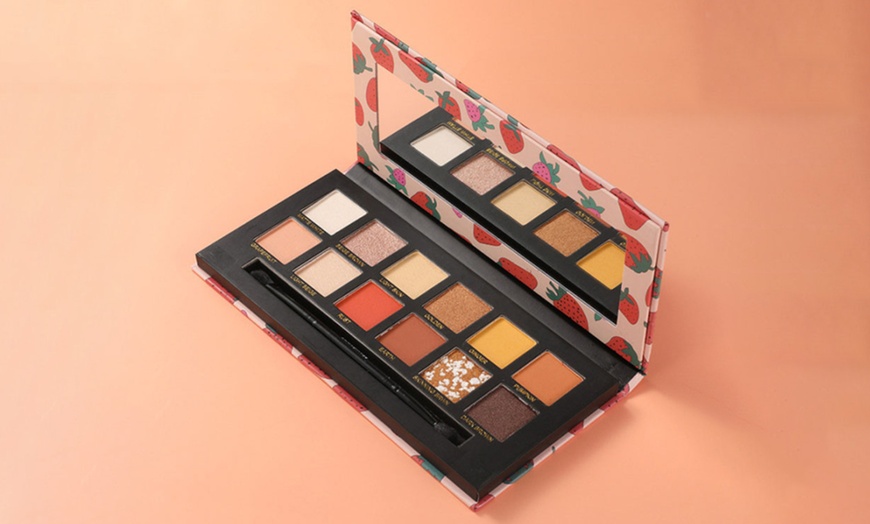 Image 1: Maxdona Eyeshadow Palette - 12 Shades