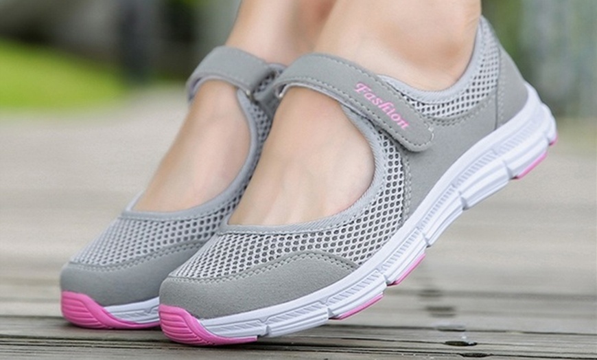 Image 1: Women's Breathable Trainers