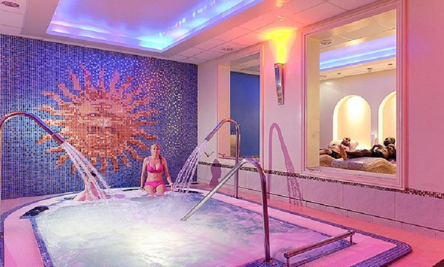 Image 3: Indulge in Bliss: Ultimate Spa Day with Full Body Massage and More!