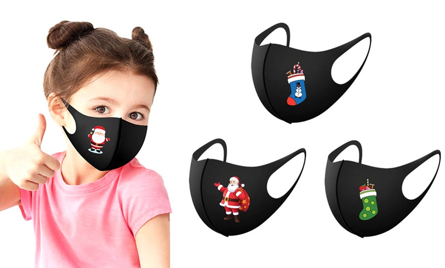 Image 1: Kids' Christmas Face Mask