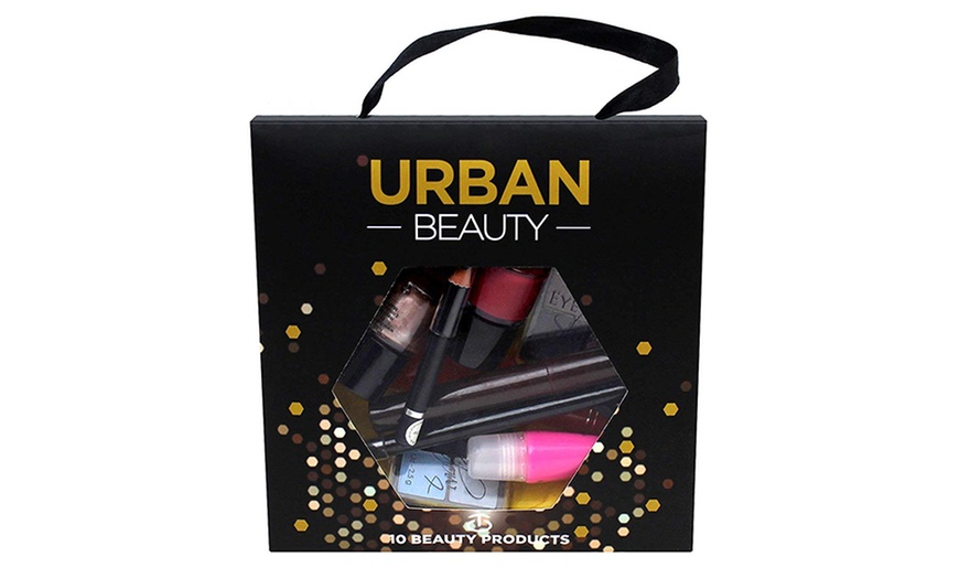 Image 21: Urban Beauty Cosmetics Sets